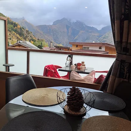 2 Alpes Style Au Pied De Telesiege Du Diable *